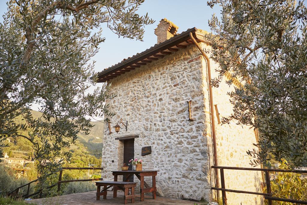 Agriturismo Il Casalino สโปเลโต ห้อง รูปภาพ