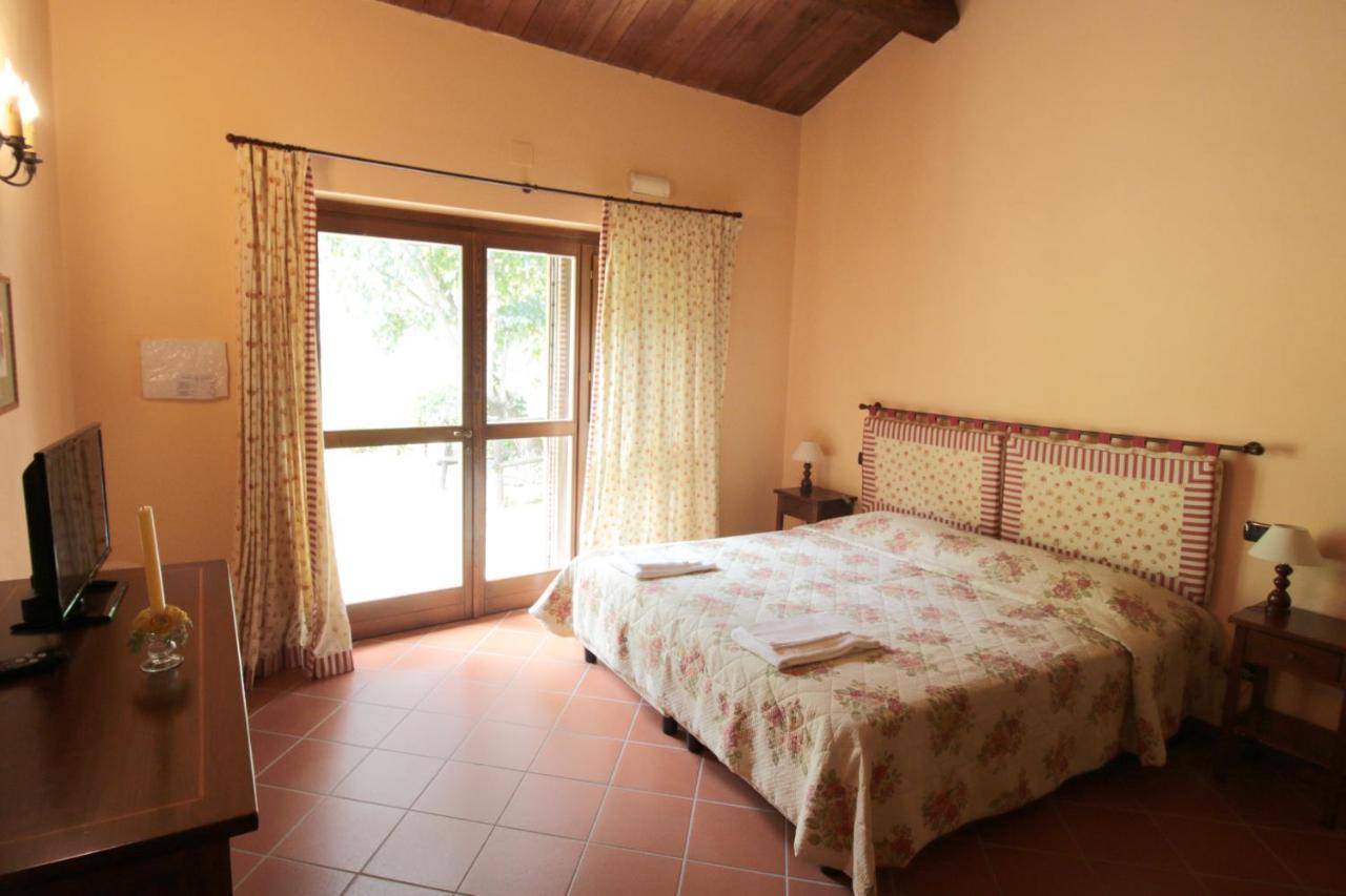 Agriturismo Il Casalino สโปเลโต ภายนอก รูปภาพ